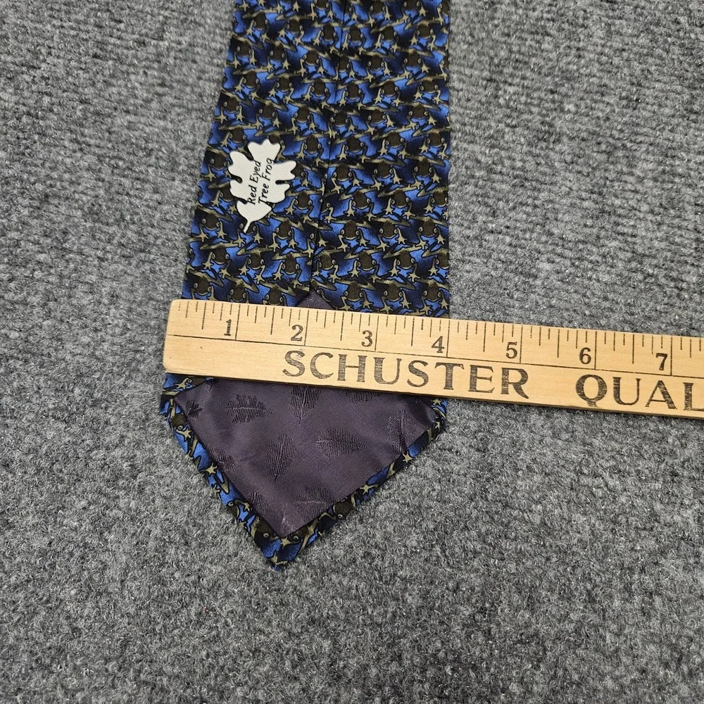 Vintage Blue‎ Eyed Tree Frog Silk Tie Blue Animal Print Nature Conservancy 90s